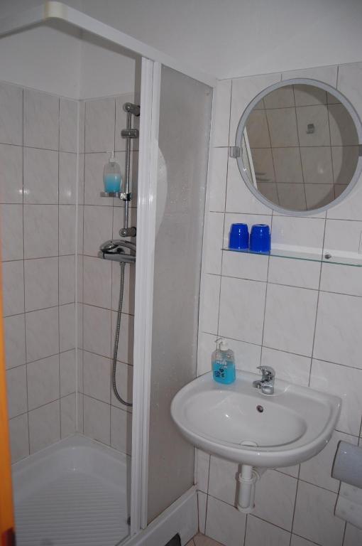 Penzion Selsky Dvur Raspenava Dış mekan fotoğraf